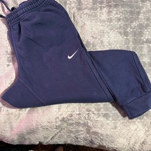 Nike men’s joggers. Navy blue.